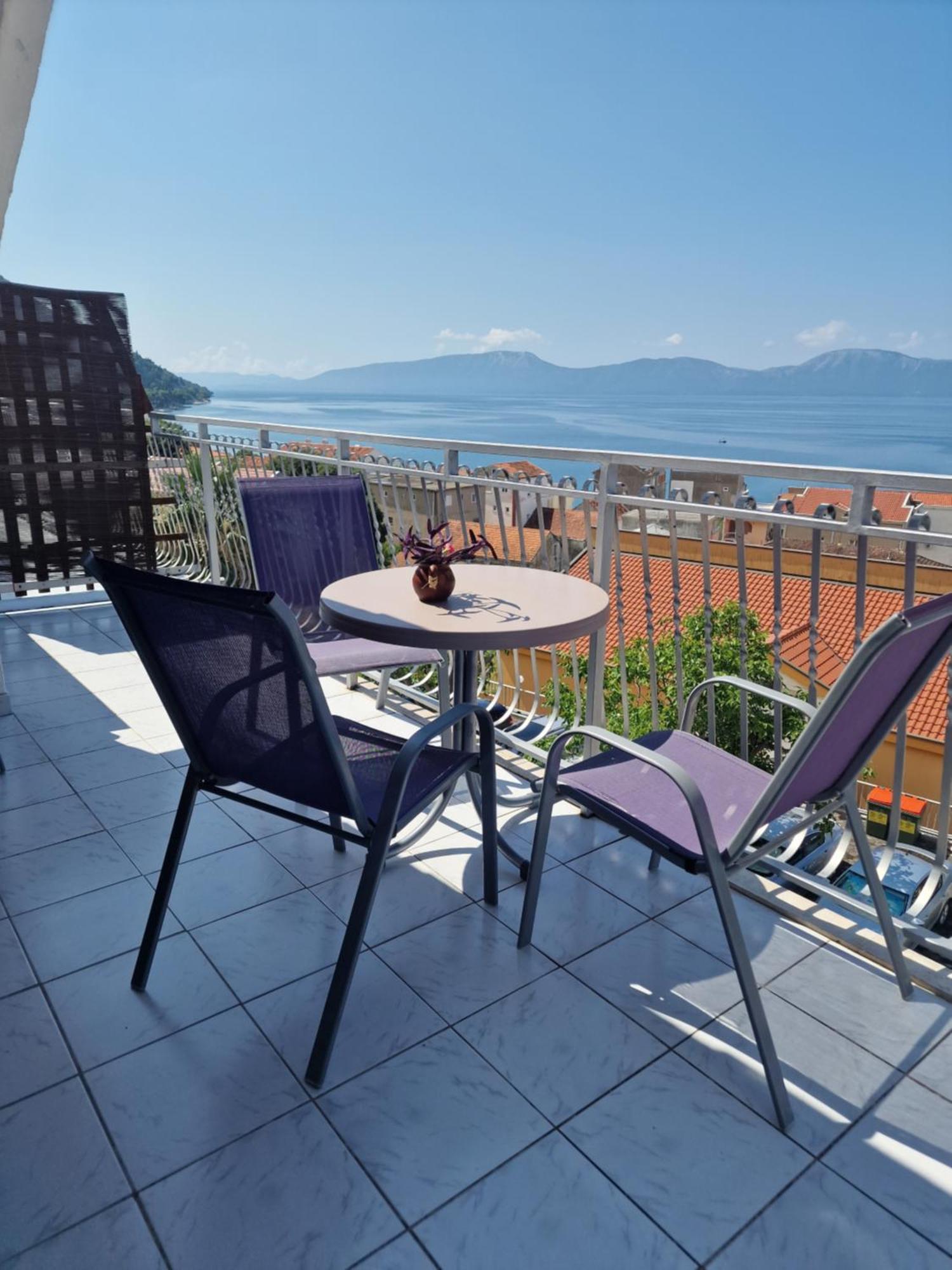 Apartments Palma Gradac  Exterior photo