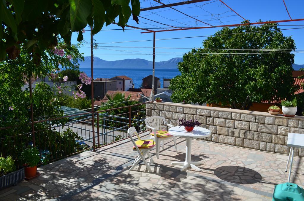 Apartments Palma Gradac  Exterior photo
